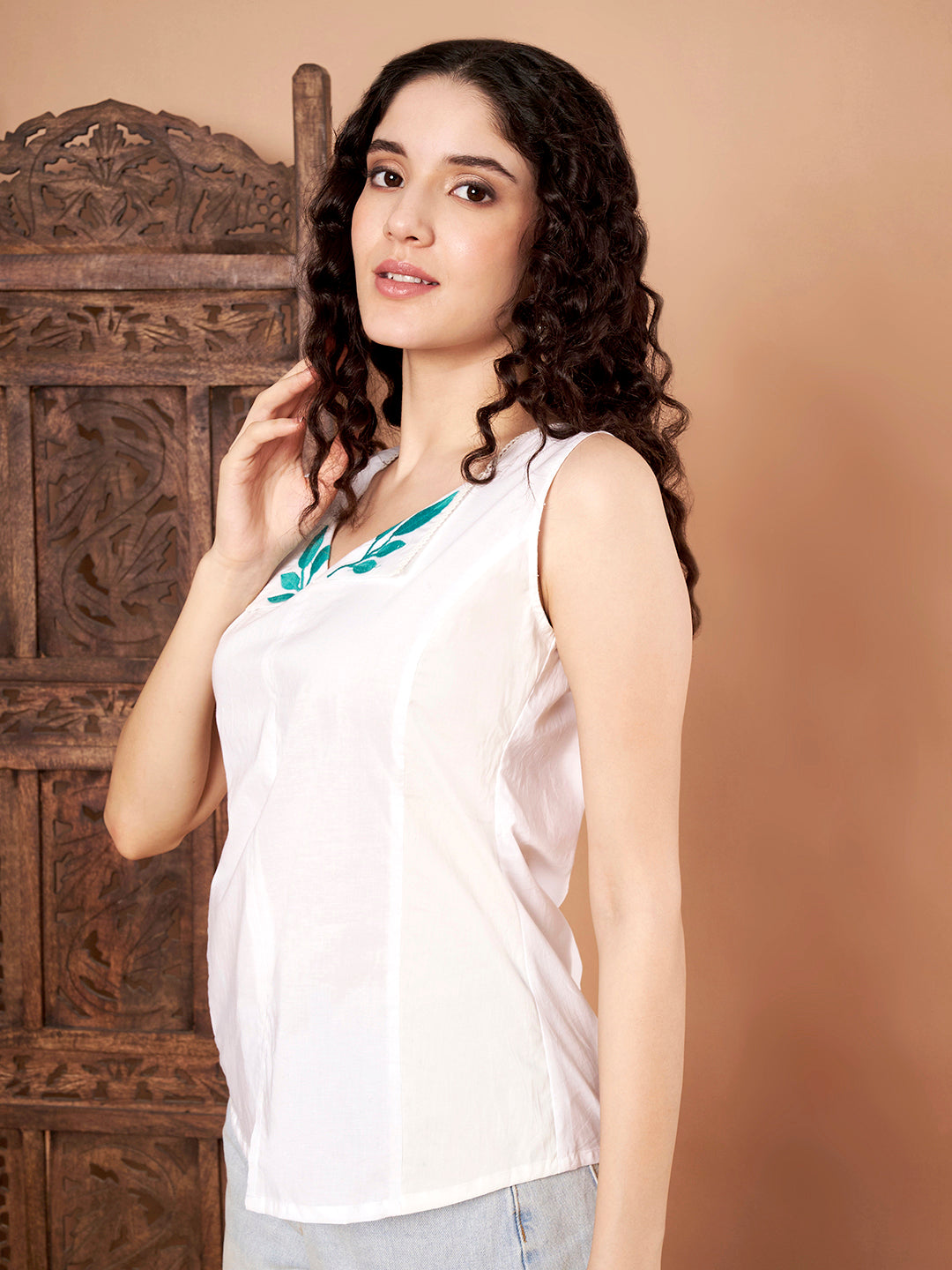White Sleeveless Embroidery Cotton Top for Women right side